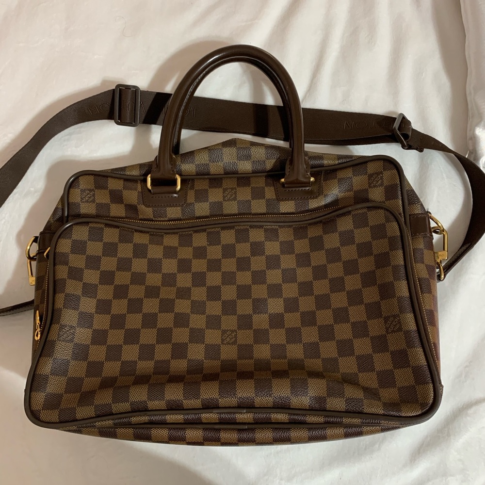 Louis Vuitton icare business bag
